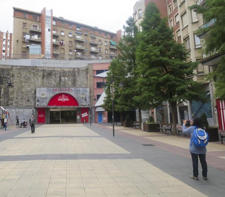 Apartmento Vintage Calatrava Bilbao Exterior photo
